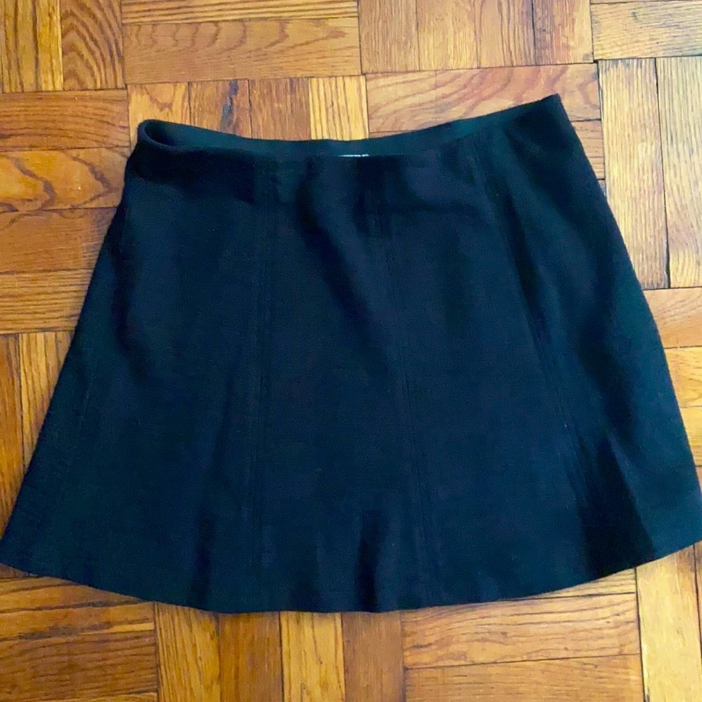 Loft black skirt size: L